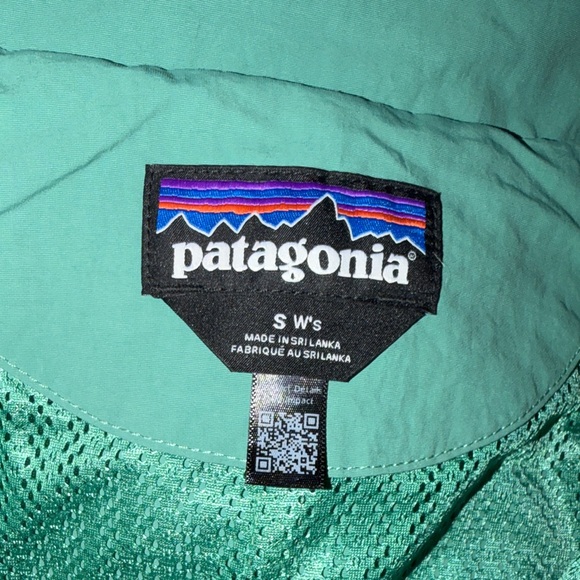 Patagonia Women's Skysail Jacket - Green - Picture 2 of 5
